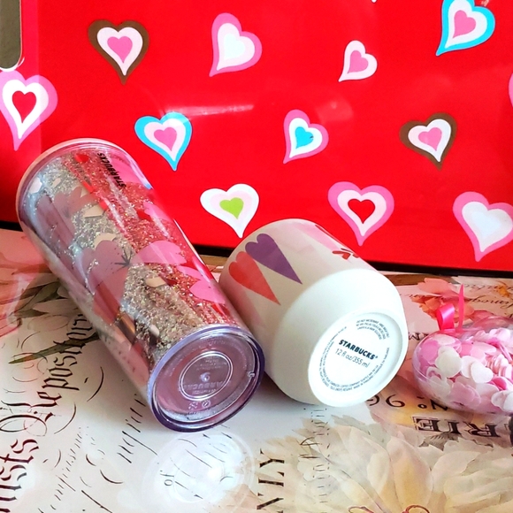 STARBUCKS VALENTINES SET BUNDLE - Picture 3 of 9